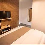Hotel Sidi - Free Parking, Fast Wifi Connection And Breakfast Included