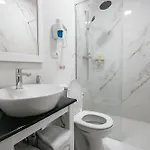 Sidi - Free Parking, Fast Wifi Connection And Breakfast Included 3* Tirana