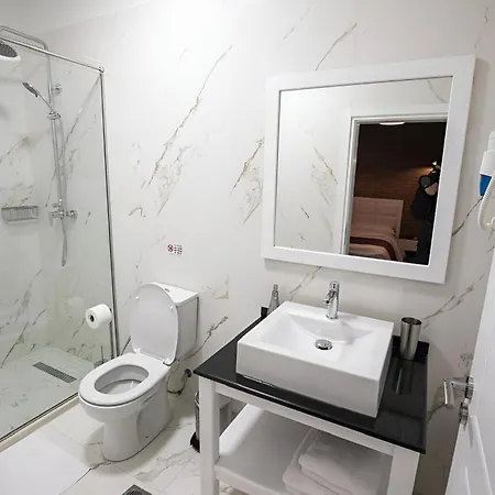 Sidi Hotel Tirana