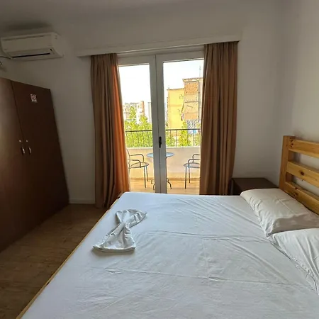 Sidi - Free Parking, Fast Wifi Connection And Breakfast Included Hotel 3*