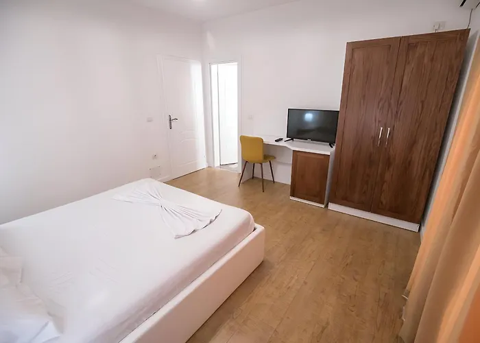 Sidi - Free Parking, Fast Wifi Connection And Breakfast Included Hotel 3*