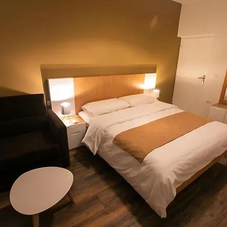 Hotel Sidi - Free Parking, Fast Wifi Connection And Breakfast Included