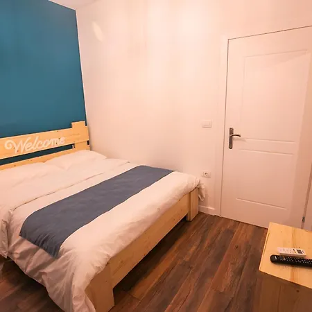 Sidi - Free Parking, Fast Wifi Connection And Breakfast Included