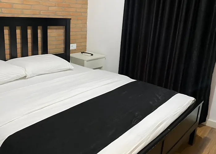 Hotel Sidi - Free Parking, Fast Wifi Connection And Breakfast Included