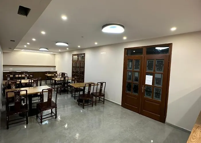 Hotel Sidi - Free Parking, Fast Wifi Connection And Breakfast Included