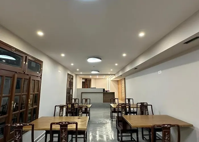Sidi - Free Parking, Fast Wifi Connection And Breakfast Included 3* Tirana