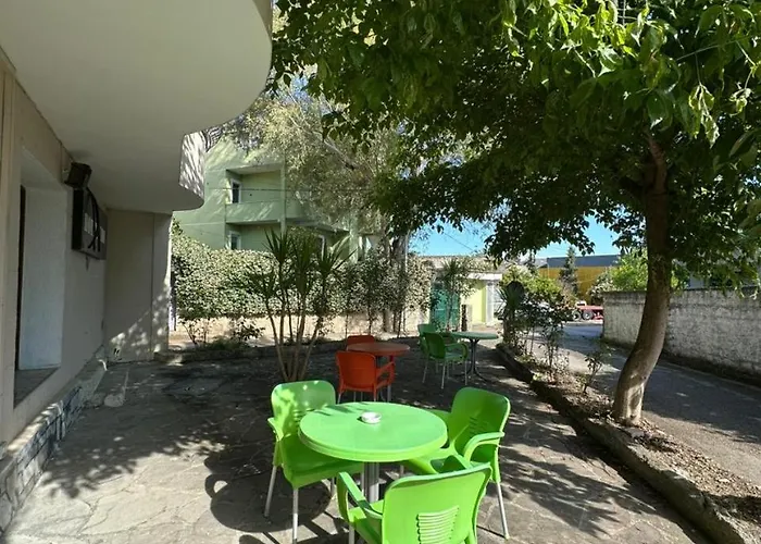 Sidi - Free Parking, Fast Wifi Connection And Breakfast Included 3* Tirana