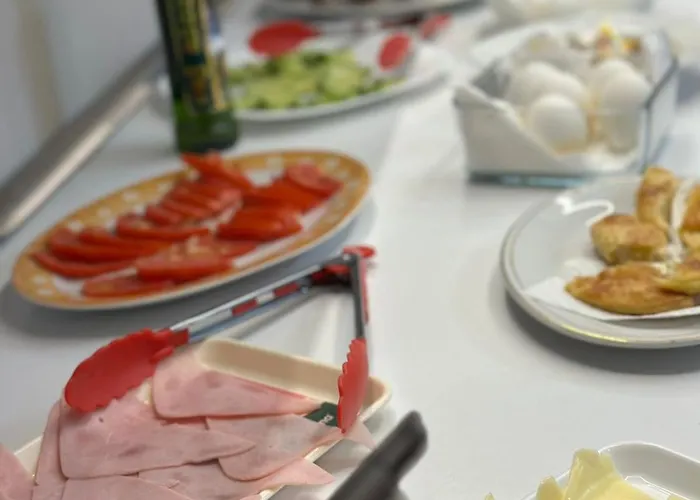 Sidi - Free Parking, Fast Wifi Connection And Breakfast Included